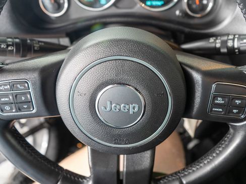 Used 2017 Jeep Wrangler Unlimited Sport w/ Quick Order Package 24S AWD/4WD image 14