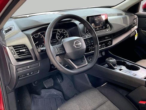New 2026 Nissan Rogue SV FWD image 8
