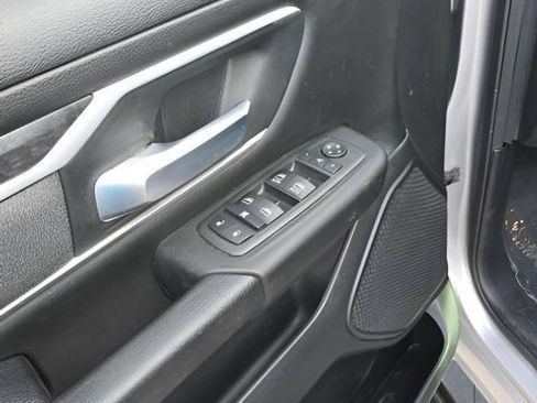 Used 2022 RAM 1500 Big Horn AWD/4WD image 6