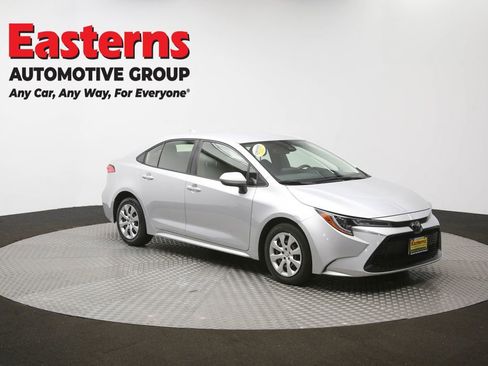 Used 2022 Toyota Corolla LE FWD image 48