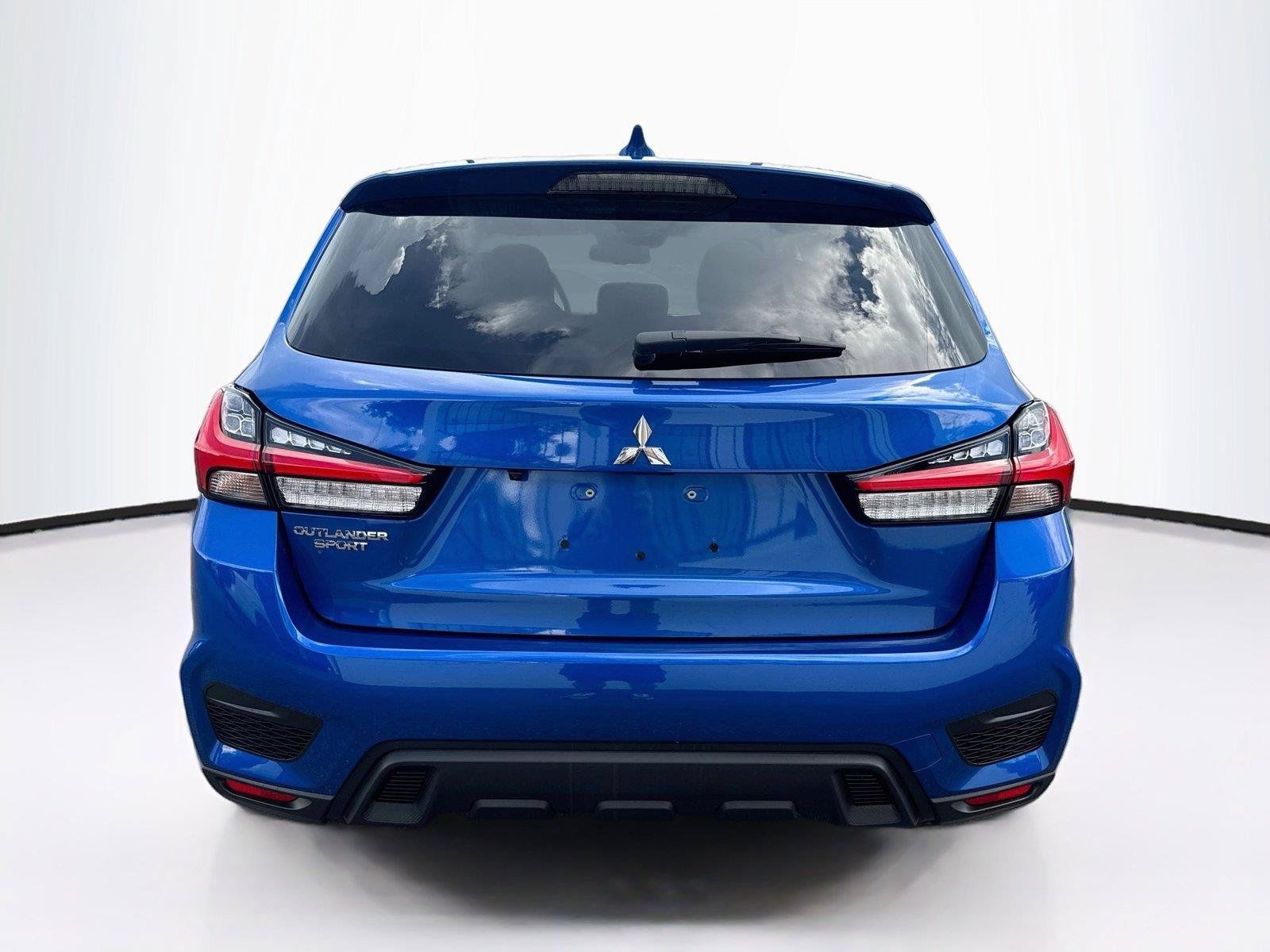 New 2027 Mitsubishi Outlander Sport FWD image 4