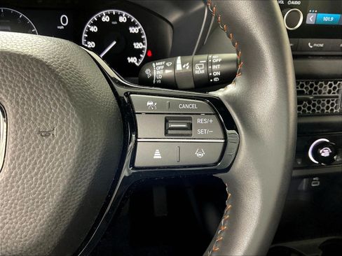Used 2024 Honda HR-V Sport image 12