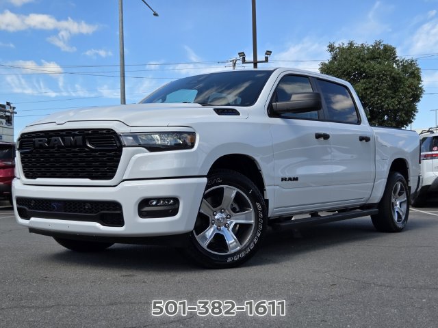Used 2026 RAM 1500 Express RWD image 27