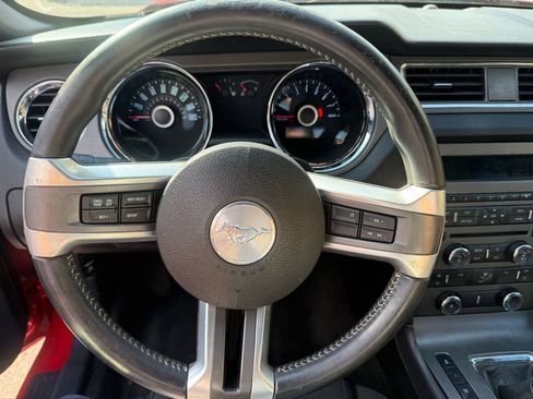 Used 2014 Ford Mustang Coupe image 8