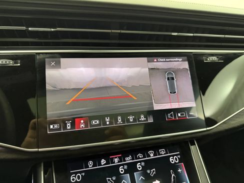 Used 2019 Audi Q8 Prestige AWD/4WD image 26