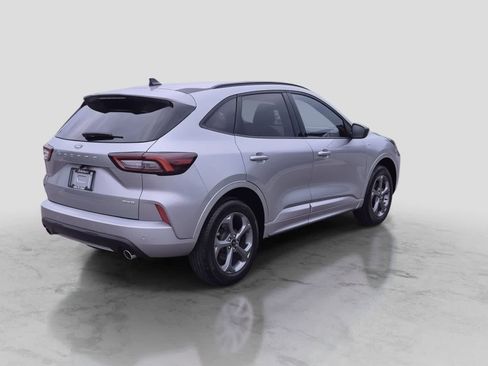 Used 2024 Ford Escape ST-Line w/ Tech Pack #1 AWD/4WD image 8