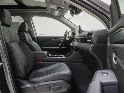 New 2026 Honda Pilot image 40