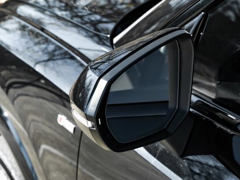 Used 2021 Audi Q3 2.0T Premium Plus w/ Premium Plus Package image 48