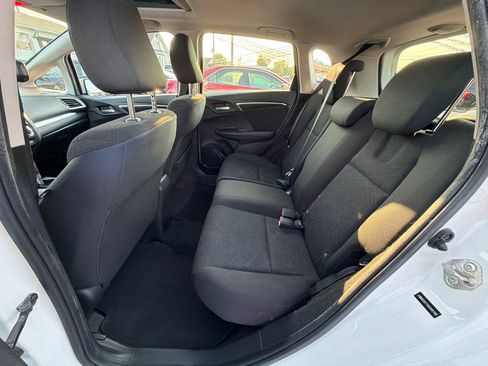 Used 2016 Honda Fit EX image 29
