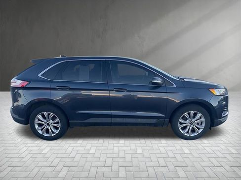 Used 2023 Ford Edge Titanium image 5