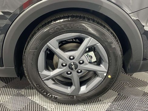 New 2026 Kia K4 LXS image 7