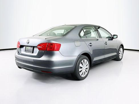 Used 2013 Volkswagen Jetta SE image 9