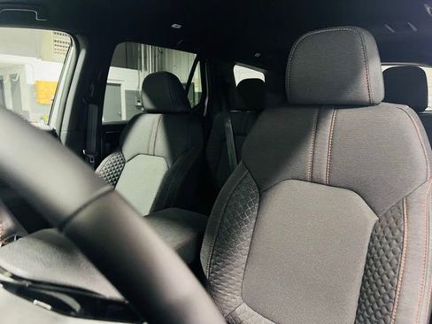 New 2026 Honda Pilot Sport image 3