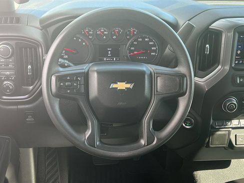 Certified 2022 Chevrolet Silverado 1500 Custom image 12
