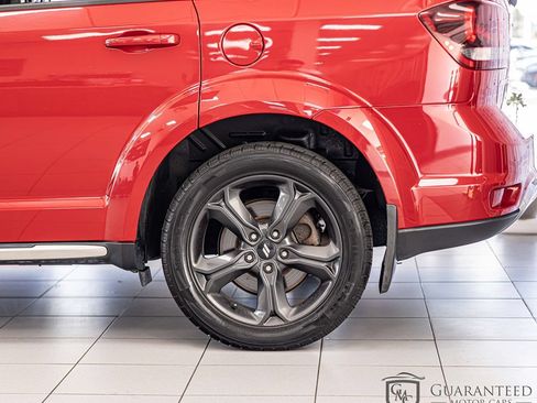 Used 2020 Dodge Journey Crossroad FWD image 8