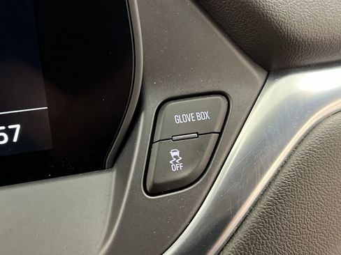 Used 2025 Chevrolet Blazer LT FWD image 56