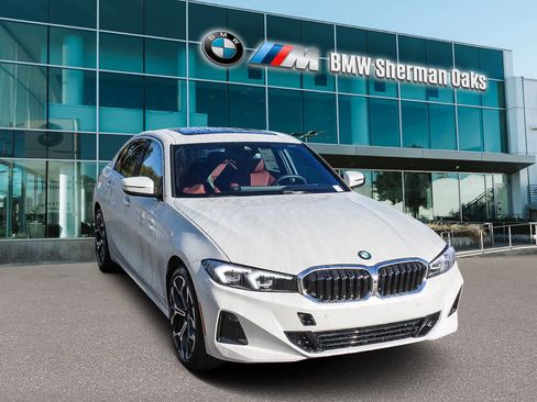 New 2026 BMW 330i Sedan w/ Convenience Package image 3