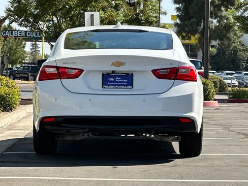 Used 2025 Chevrolet Malibu LT FWD image 8