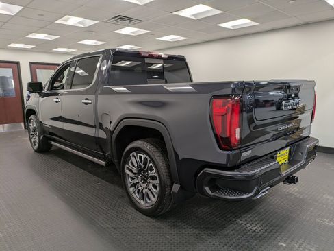 Used 2023 GMC Sierra 1500 Denali Ultimate image 6