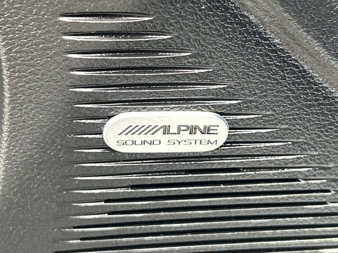 Used 2023 Dodge Challenger R/T Scat Pack RWD image 19