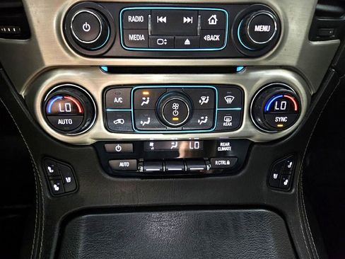 Used 2019 GMC Yukon Denali image 30