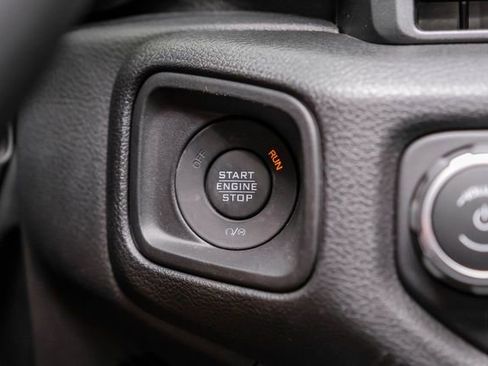 Used 2024 Jeep Wrangler Unlimited Sport image 67