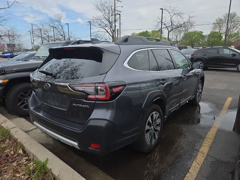 Used 2023 Subaru Outback Limited image 5