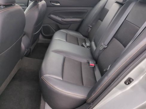 Used 2022 Nissan Altima 2.5 SR image 18