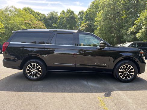 Used 2025 Ford Expedition Max Platinum AWD/4WD image 5