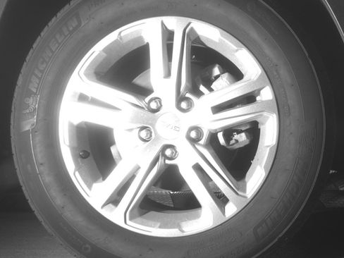 Used 2024 GMC Terrain SLE FWD image 13