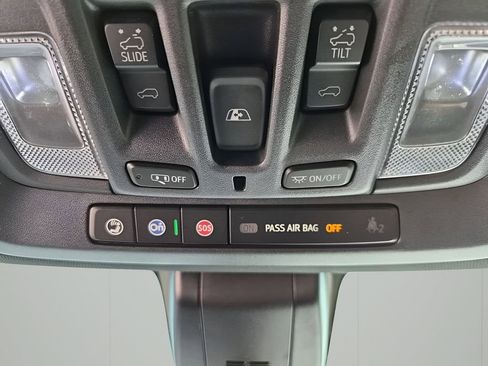 Used 2020 Chevrolet Silverado 2500 High Country w/ Z71 Off-Road Package image 45