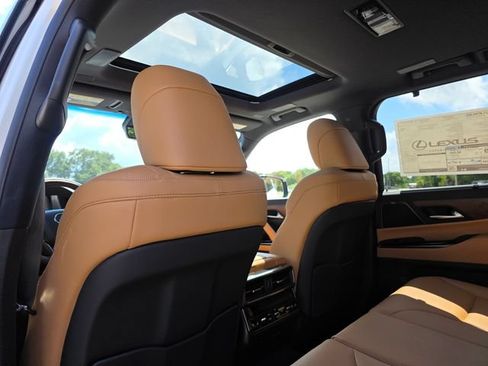 New 2026 Lexus LX 600 4WD w/ Accessory Package (Z1) image 20