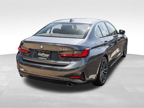 Used 2019 BMW 330i xDrive Sedan w/ Premium Package AWD/4WD image 6