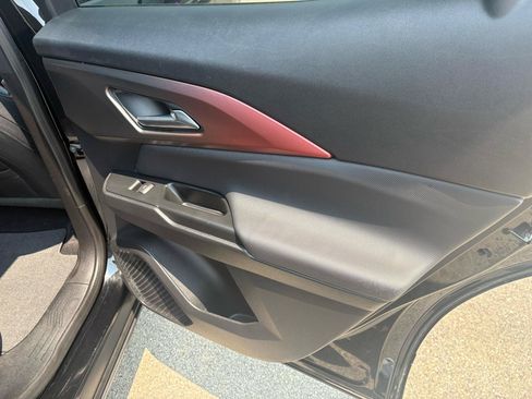 Used 2024 Chevrolet Equinox EV RS FWD image 55