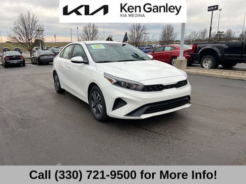 Certified 2023 Kia Forte LXS image 6