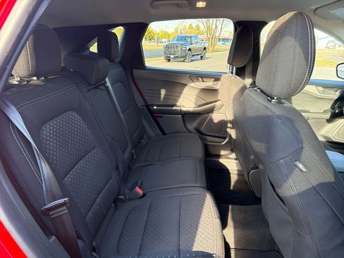 Used 2024 Ford Escape Active w/ Tech Pack #1 AWD/4WD image 18