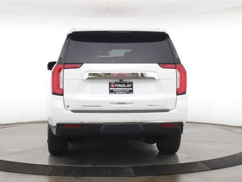 Used 2024 GMC Yukon XL SLT w/ SLT Luxury Package AWD/4WD image 11