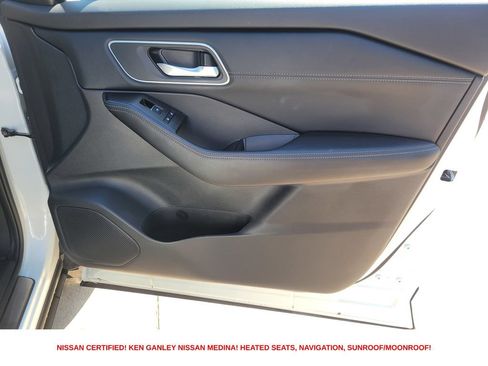 Certified 2025 Nissan Rogue Platinum w/ Tech Package AWD/4WD image 54