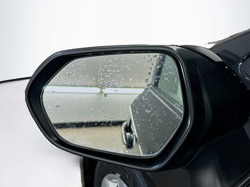 Used 2024 Toyota Corolla LE FWD image 16