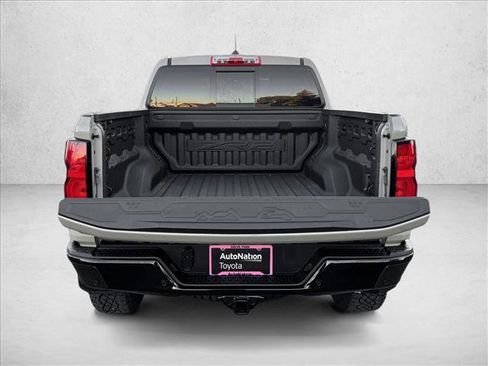 Used 2023 Chevrolet Colorado ZR2 w/ ZR2 Convenience Package III image 7