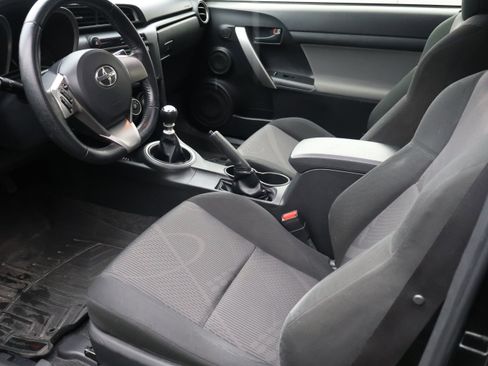 Used 2013 Scion tC image 27