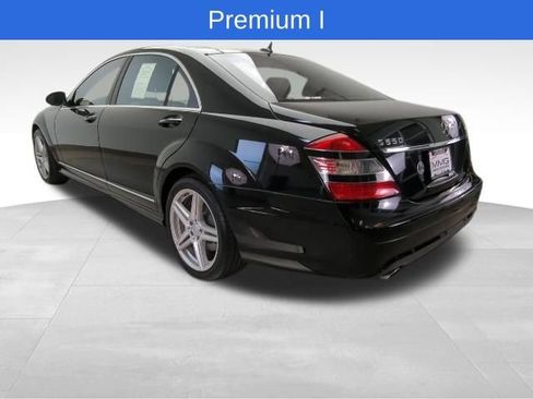 Used 2007 Mercedes-Benz S 550 4MATIC image 5