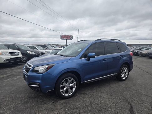 Used 2018 Subaru Forester 2.5i Touring AWD/4WD image 3