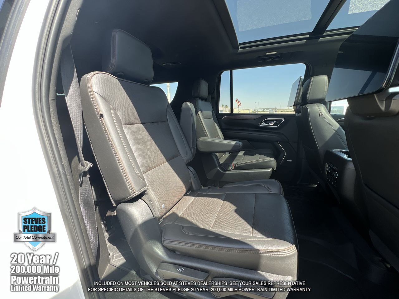 Certified 2021 Chevrolet Suburban High Country w/ Premium Package AWD/4WD image 31