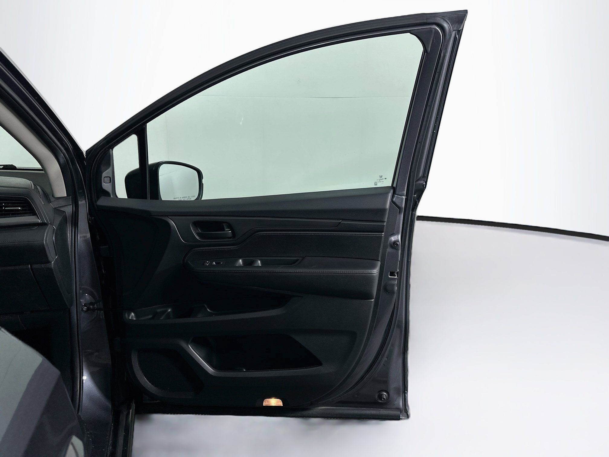Used 2025 Honda Odyssey EX-L image 32