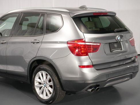 Used 2017 BMW X3 xDrive28i AWD/4WD image 16