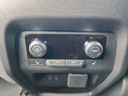 New 2026 GMC Acadia Denali w/ Super Cruise Package image 13