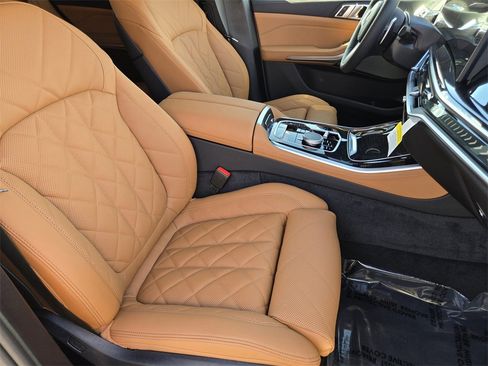 New 2026 BMW X5 xDrive40i w/ M Sport Package image 16