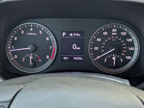 Used 2021 Hyundai Tucson SE image 17