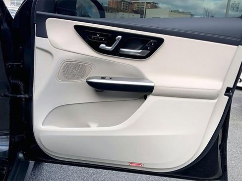 Certified 2024 Mercedes-Benz GLC 300 GLC 300 image 19